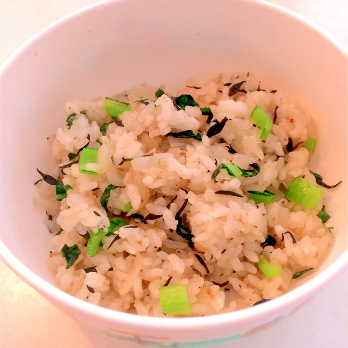 子供とランチ 鉄分たっぷりチャーハン レシピ 作り方 By Kkokk 楽天レシピ 子供とランチ 鉄分たっぷりチャーハン レシピ 作り方 By Kkokk 楽天レシピ